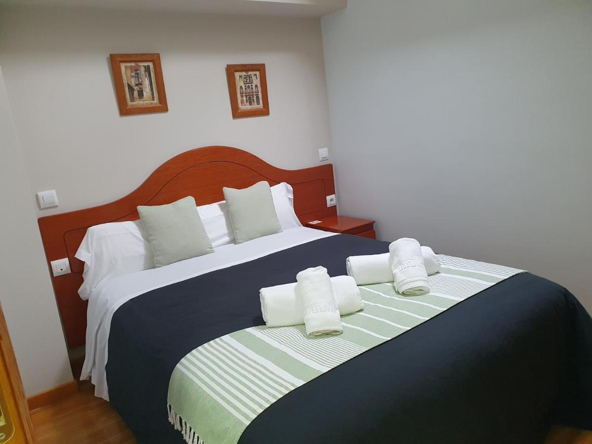 Hotel Villa De เลร์มา ภายนอก รูปภาพ