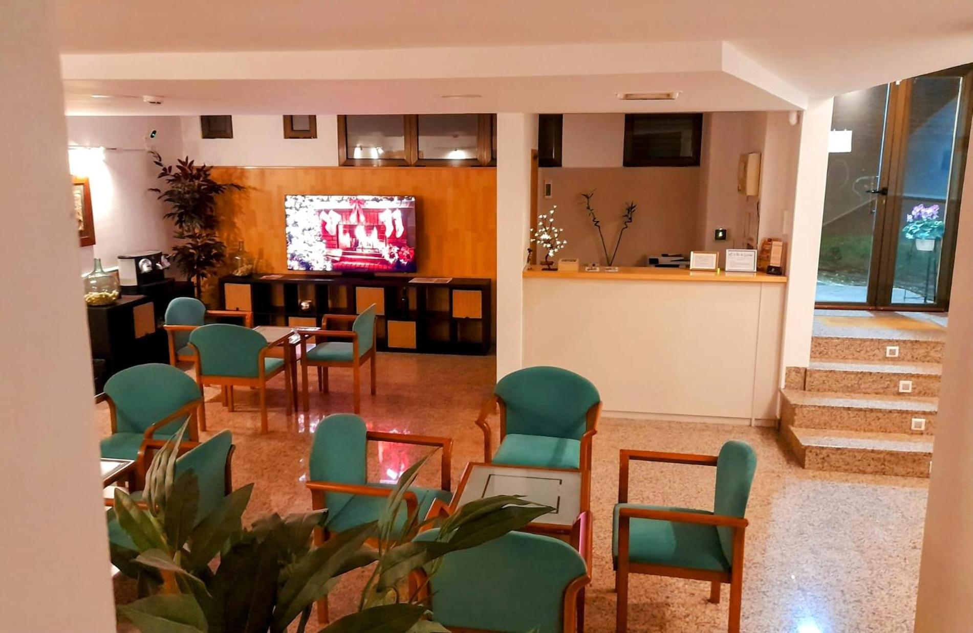 Hotel Villa De เลร์มา ภายนอก รูปภาพ